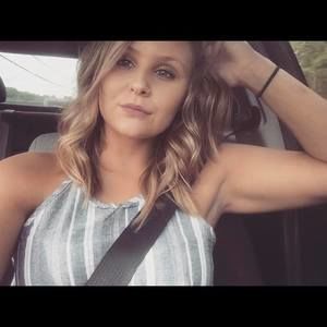 Meet your Posher, Alison